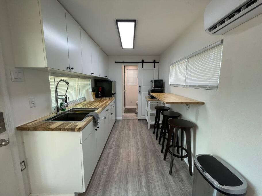 1Bed 1Bath Container Home Centrally Located Cypress Gardens Zewnętrze zdjęcie