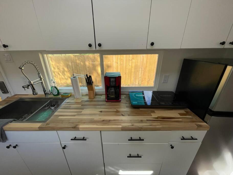 1Bed 1Bath Container Home Centrally Located Cypress Gardens Zewnętrze zdjęcie
